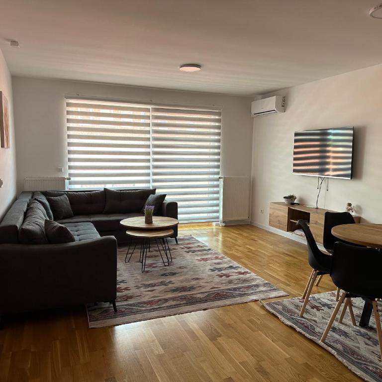 ZORA apartmani Sarajevo - Deluks Apartman sa 3 Spavaće Sobe - 1