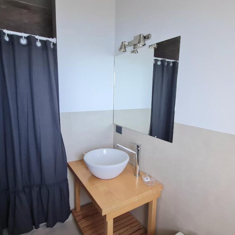 Suizo 4 con espectacular Vista al Lago - Estudio Familiar - 4