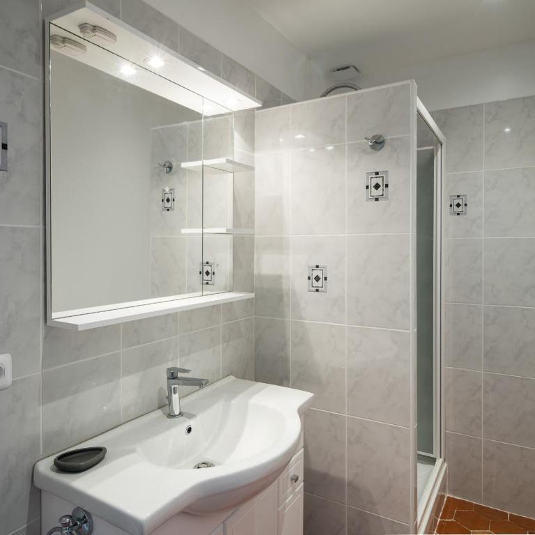 B&B Le Logis Du Mas - Chambre Double - Vue sur Mer - 7