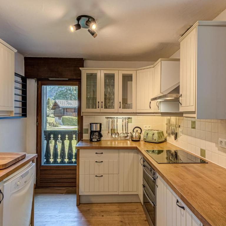 Apartment Chamouny, Alpes Agency, Chamonix, Sleeps 8 - Apartamento con vistas a las montañas - 1