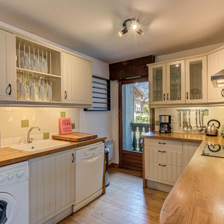 Apartment Chamouny, Alpes Agency, Chamonix, Sleeps 8 - Apartamento con vistas a las montañas - 29