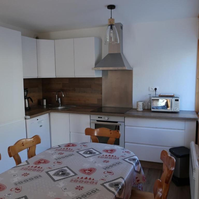 3 pièces pour 8 personnes, terrasse spacieuse, Valloire - FR-1-263-455 - Appartement (8 Adultes) - 3