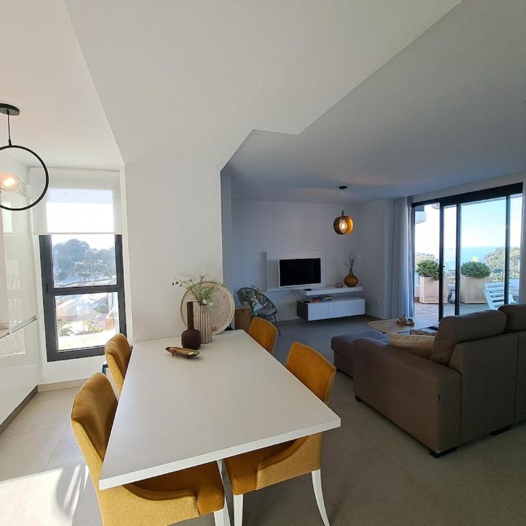 Lovely Oasis Marisol Premium 100mts to the sea - Two-Bedroom Apartment - 33
