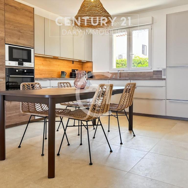 Superbe appartement T4 vue mer - Calvi - Appartement 3 Chambres - 18