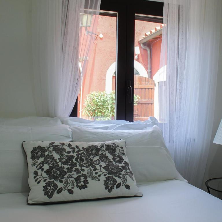 La Torre Rossa Guest House - Camera Doppia con Letti Singoli - 4