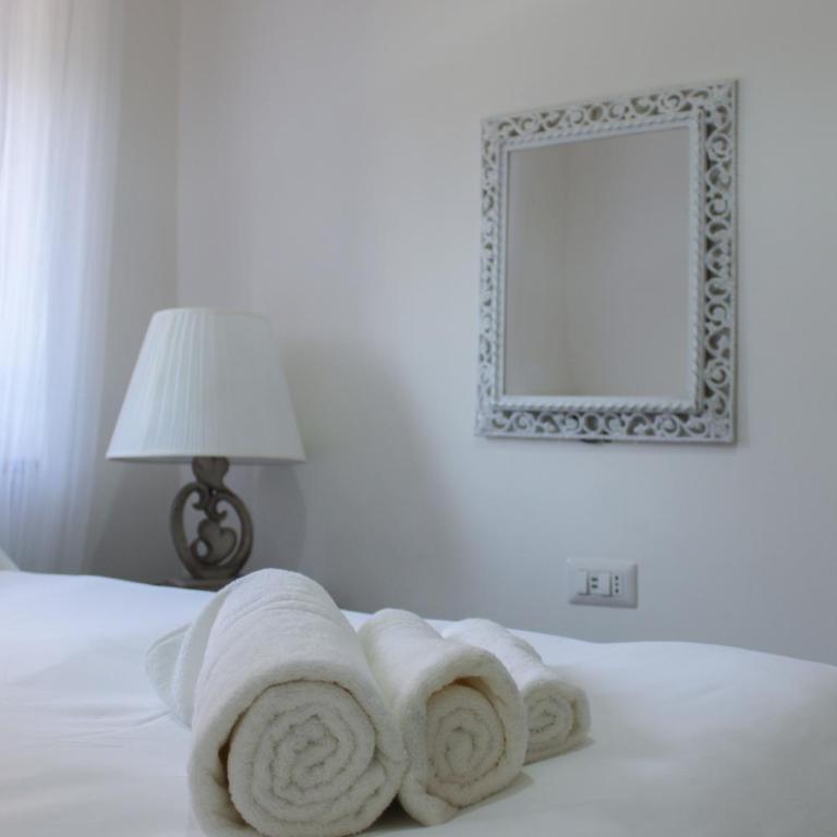La Torre Rossa Guest House - Camera Doppia con Letti Singoli - 1