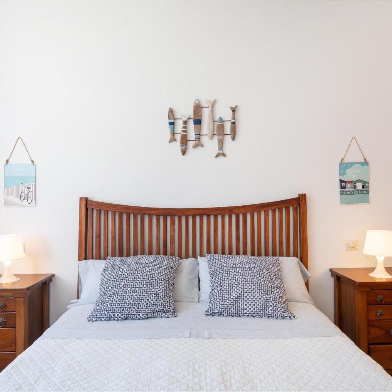 Sunset Village - Three-Bedroom House - 21