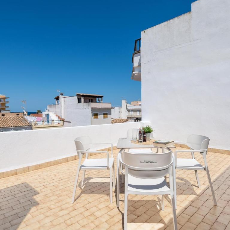 Sunset Village - Three-Bedroom House - 26