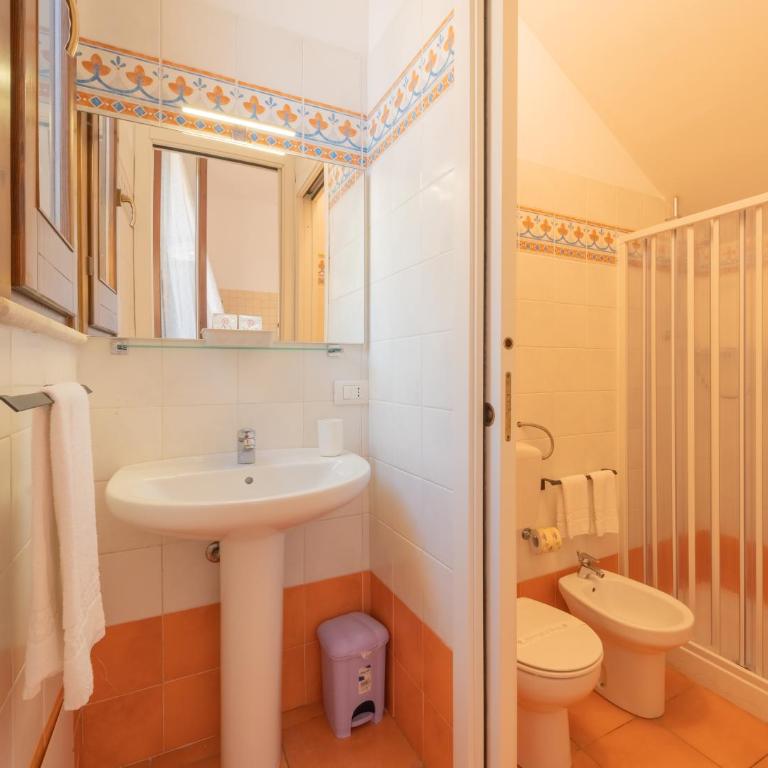 Residence Favonio - Appartamento con 2 Camere da Letto (4 Adulti) - 1