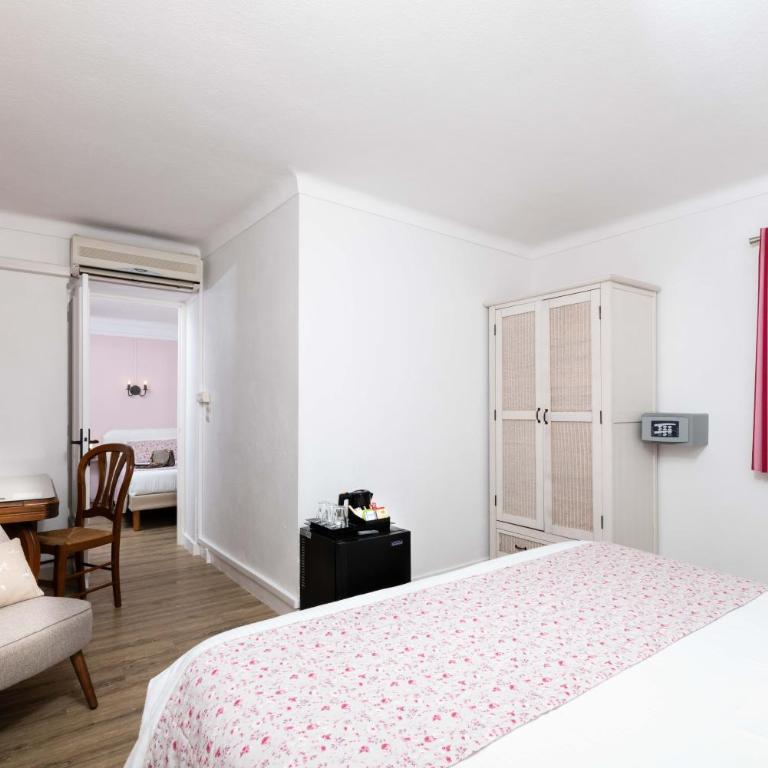 Hotel Mas Djoliba - Chambre Triple Basique - 3