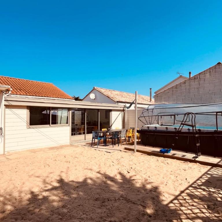 Maison Hirondelles, piscine mer et forêt - Maison 3 Chambres - 7