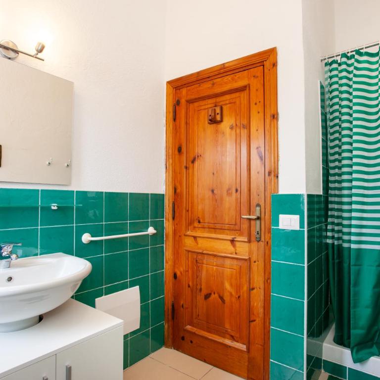 Rosa - Casa con 3 Camere da Letto - 26