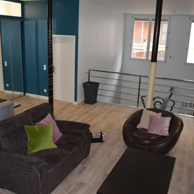Luxury loft with a gym - One-Bedroom Apartment - 5