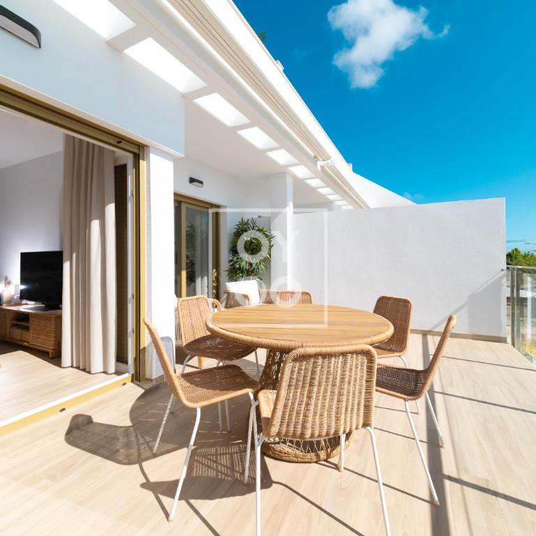 Boho Breeze Penthouse - Rooftop bliss near beach and golf - By Oyoostays - Apartment mit 3 Schlafzimmern und Aussicht - 22