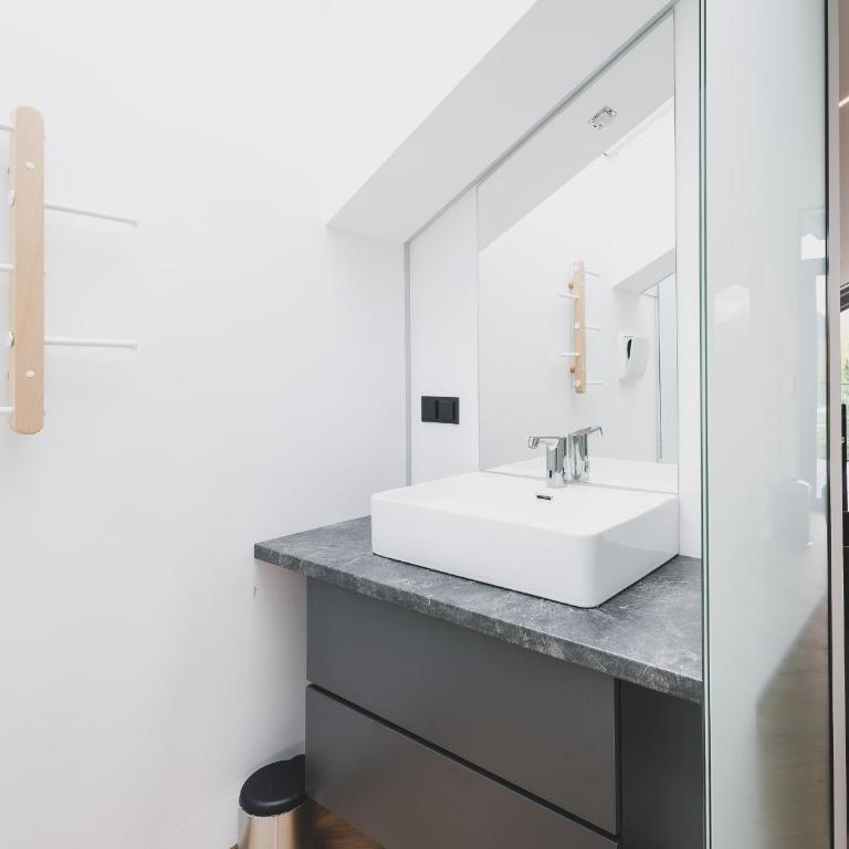 Appartements Prielau by we rent, SUMMERCARD INCLUDED - Apartment mit Seeblick - 7