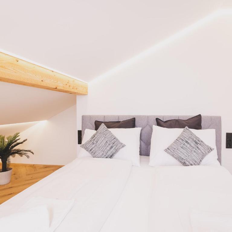 Appartements Prielau by we rent, SUMMERCARD INCLUDED - Apartment mit Seeblick - 14