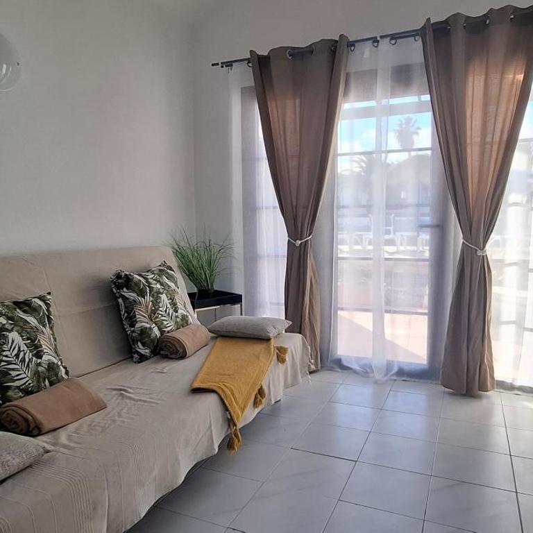 Alby House Montecastillo - One-Bedroom Apartment - 35