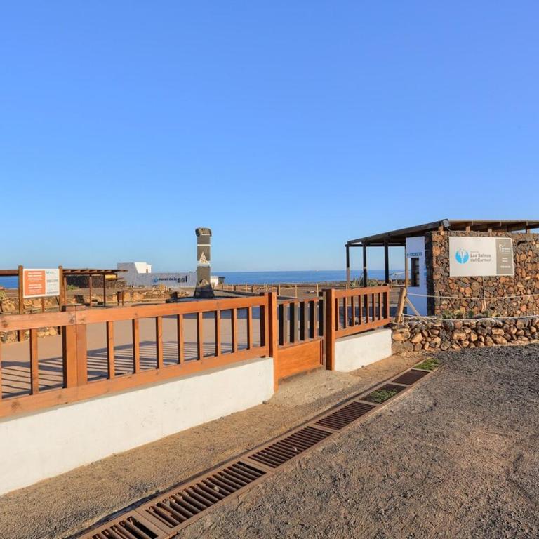 El Paraíso del Sol - Three-Bedroom House - 31