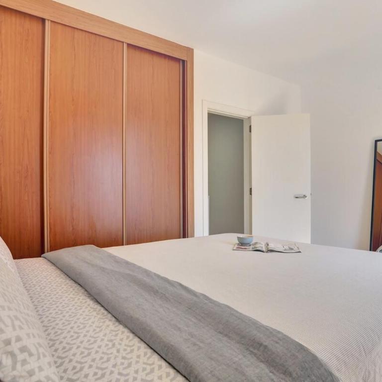 El Paraíso del Sol - Three-Bedroom House - 32
