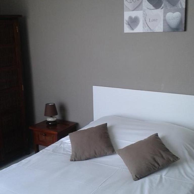 Hotel le Bon Soleil - Chambre Double avec Salle de Bains Privative - 4