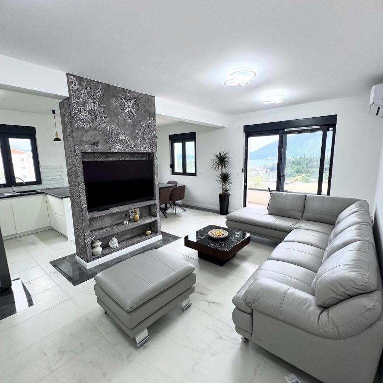 S-Penthouse - Two-Bedroom Superior Apartment - 19