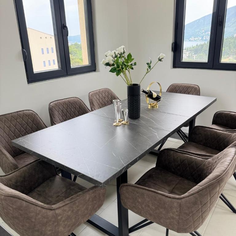 S-Penthouse - Two-Bedroom Superior Apartment - 24