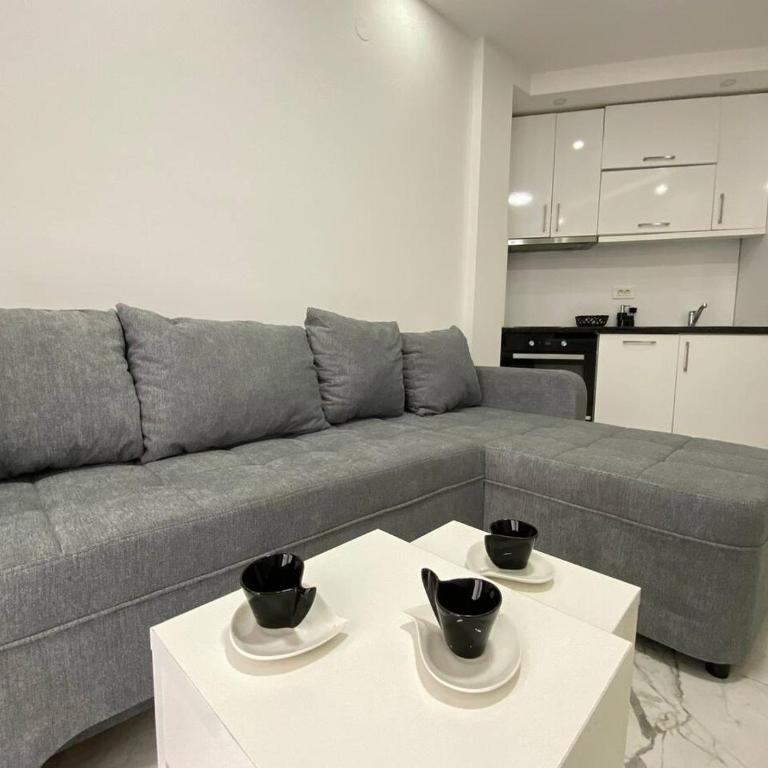 Apartment One Step From The Sea Becici - One-Bedroom Apartment - 6
