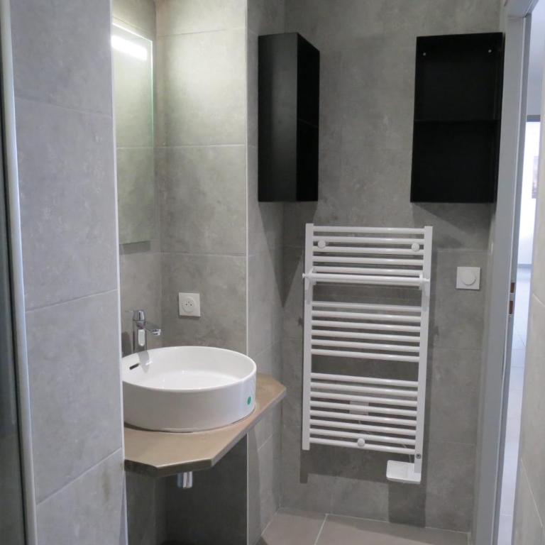 Apartment 3 BR Large Balcony & View - Apartment - 5