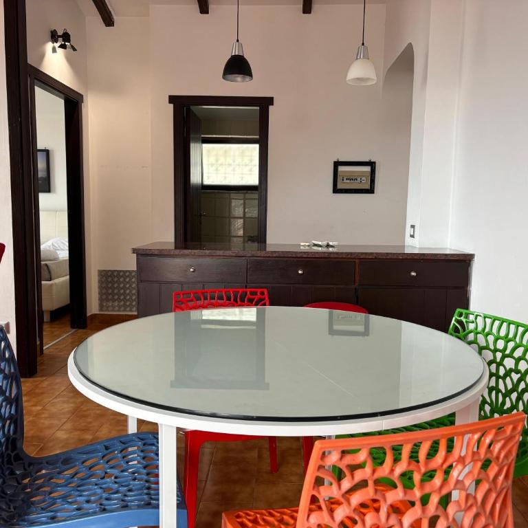 CASA ACAMPORA - Two-Bedroom House - 4