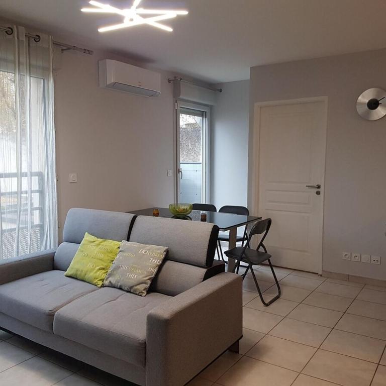 Duplex cosy - 3 chambres avec garage, balcon et clim - Appartement 3 Chambres - 5