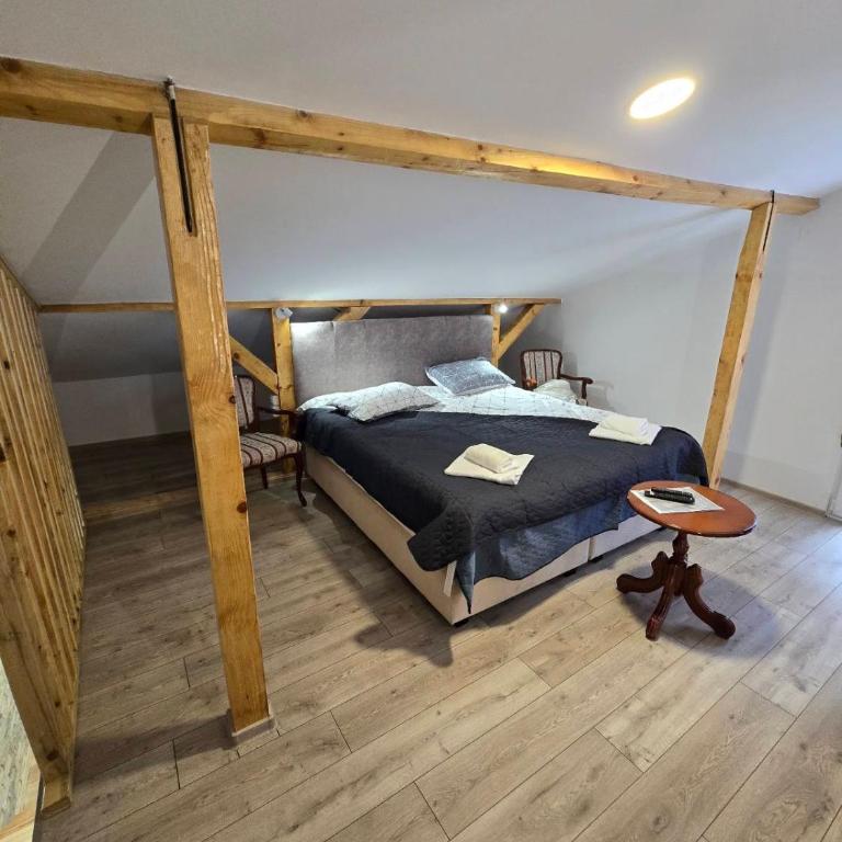 Moja Mona - One-Bedroom Apartment - 4