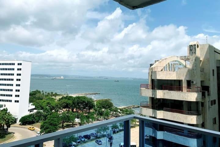 Balcon y Vista al Mar - One-Bedroom Apartment - 2
