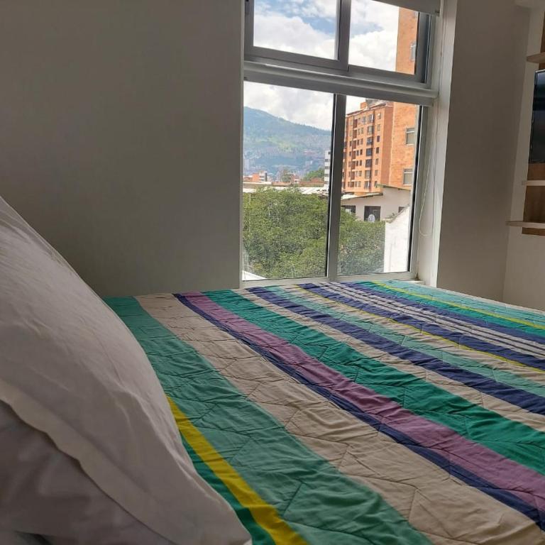 Great comfortable, Laureles-La 70-Medellin Gem - One-Bedroom Apartment - 1