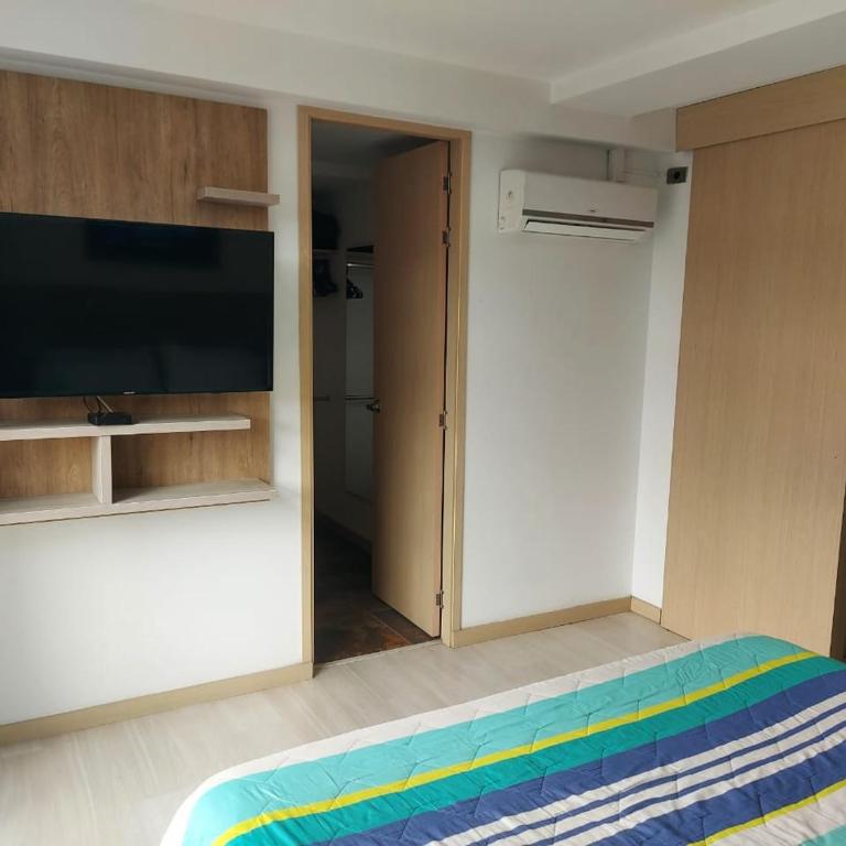 Great comfortable, Laureles-La 70-Medellin Gem - One-Bedroom Apartment - 6