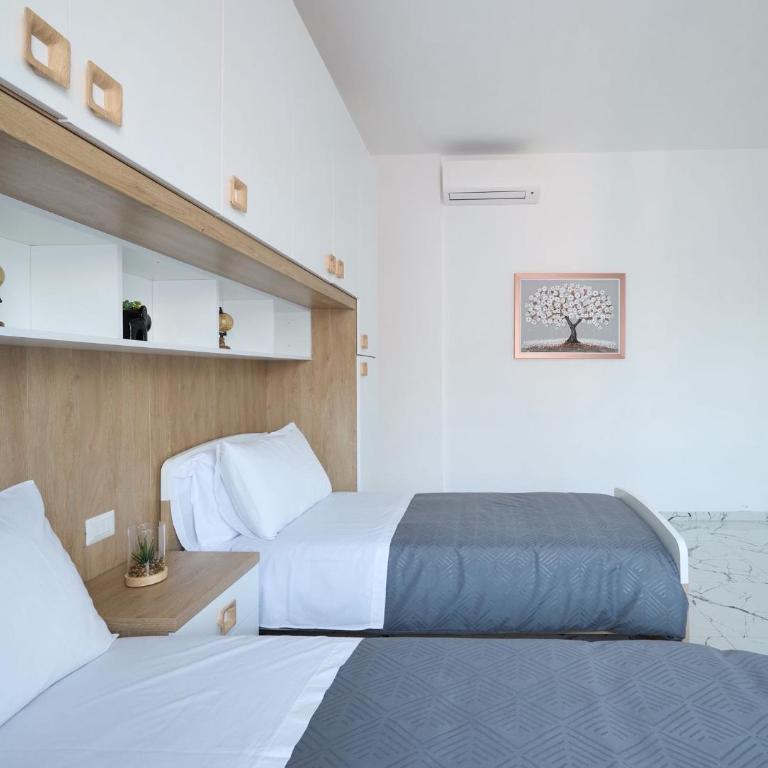 Free Parking Elmi - due passi dal Lago Maggiore - Appartamento con 2 Camere da Letto - 10
