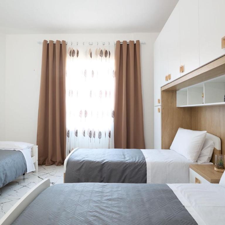 Free Parking Elmi - due passi dal Lago Maggiore - Appartamento con 2 Camere da Letto - 18