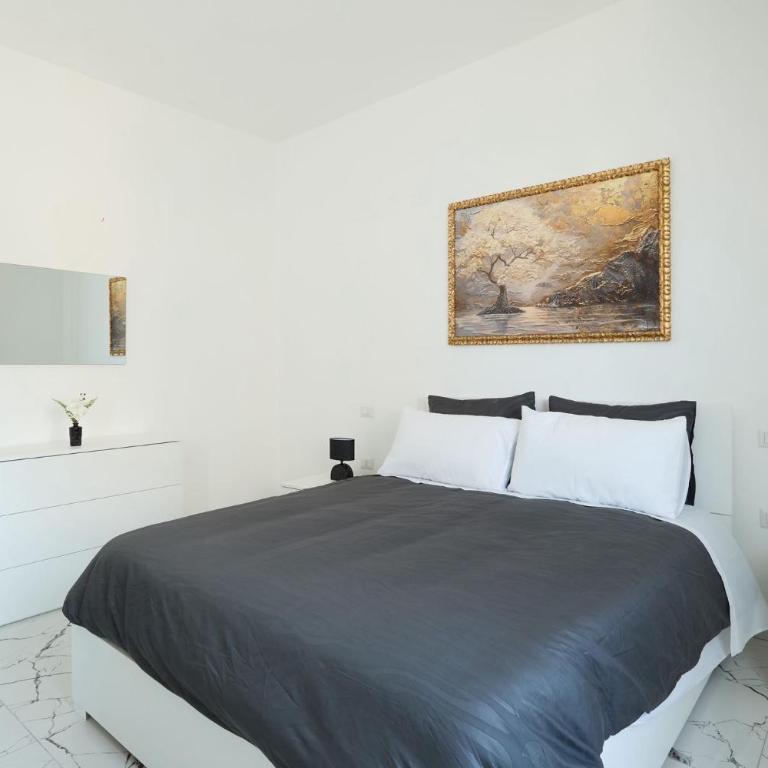 Free Parking Elmi - due passi dal Lago Maggiore - Appartamento con 2 Camere da Letto - 1