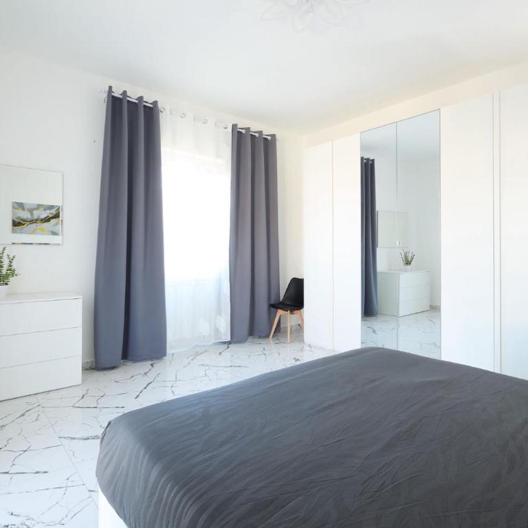 Free Parking Elmi - due passi dal Lago Maggiore - Appartamento con 1 Camera da Letto - 10
