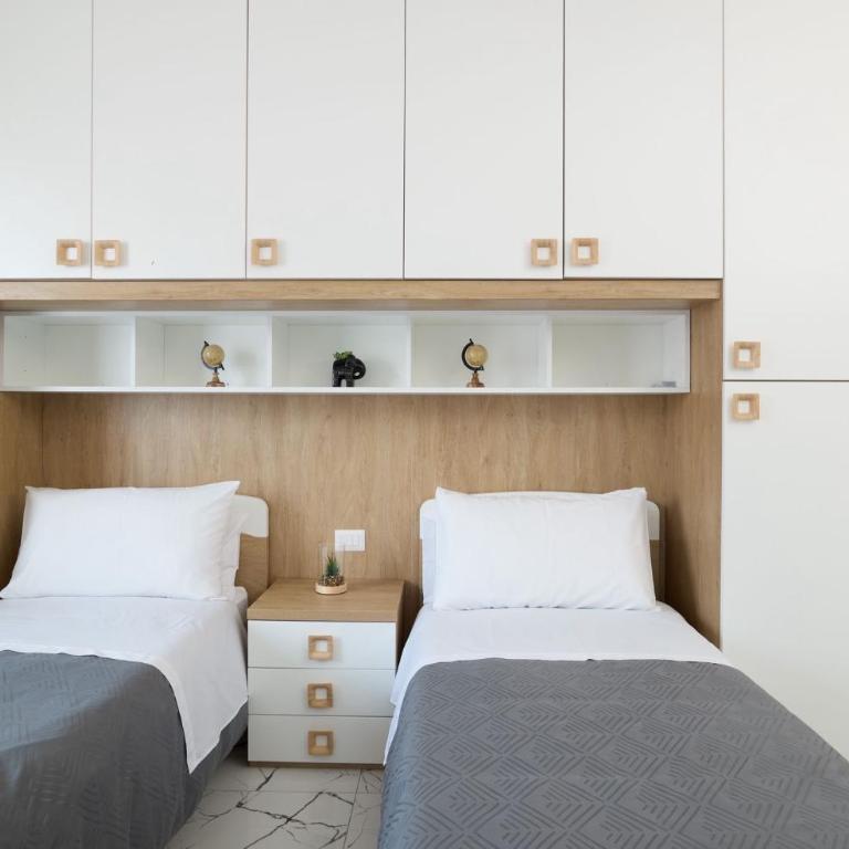 Free Parking Elmi - due passi dal Lago Maggiore - Appartamento con 2 Camere da Letto - 21