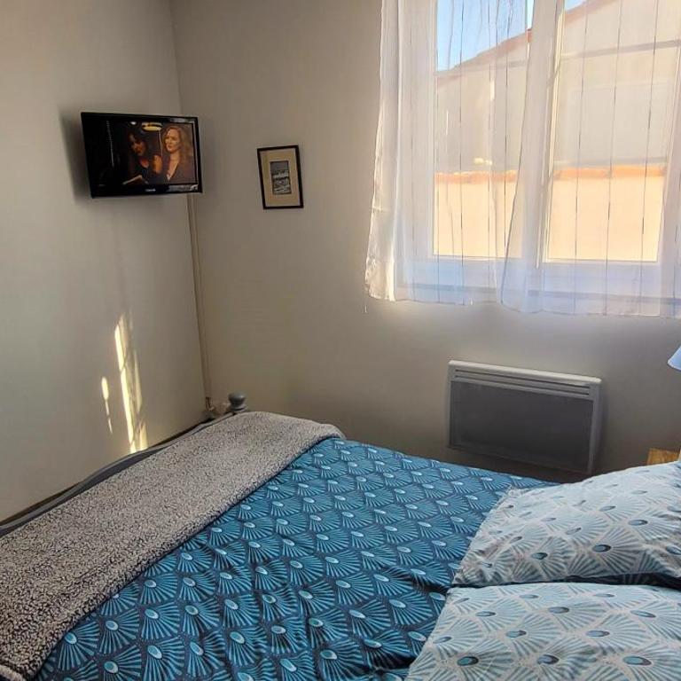 Maison pour 2 à 4 personnes avec jardin proche de la plage et des commerces ROYAN - One-Bedroom House - 4