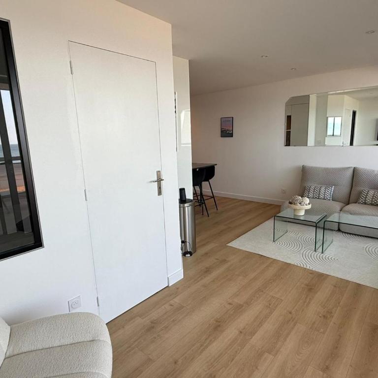 Appartement vue mer 45m2 avec grande terrasse 20m2 - One-Bedroom Apartment - 26
