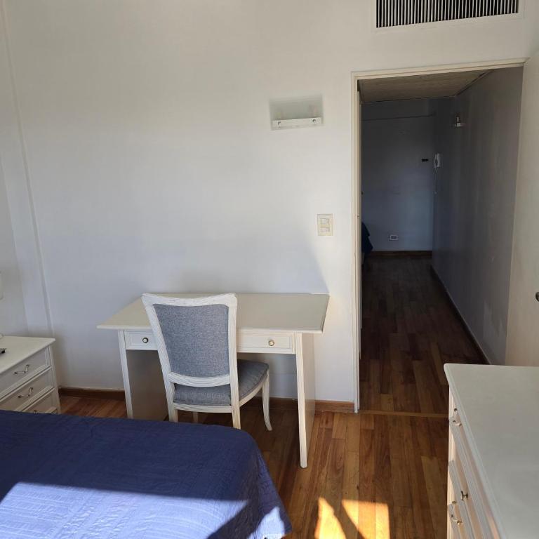 Avenida Corrientes 820 - Ciudad de Buenos Aires - - Apartamento - 20