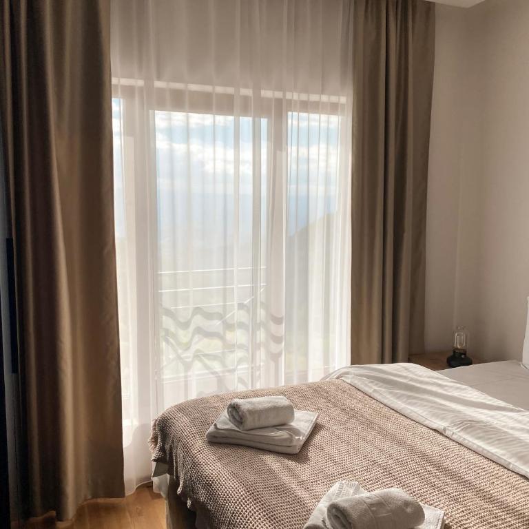 NLux Nest Milmari - Apartment with Mountain View - 5