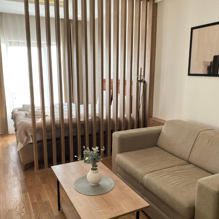 NLux Nest Milmari - Apartment with Mountain View - 1