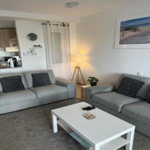 Vista Verde - Two-Bedroom Apartment - 37