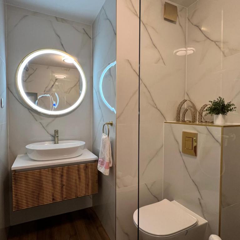 Apartman Lara 2 - Two-Bedroom Apartment - 14