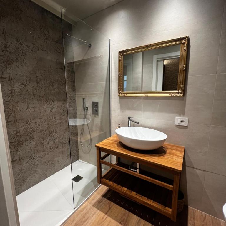 La Maison Coloniale Suite e Zona Wellness free - Deluxe King Room - 3