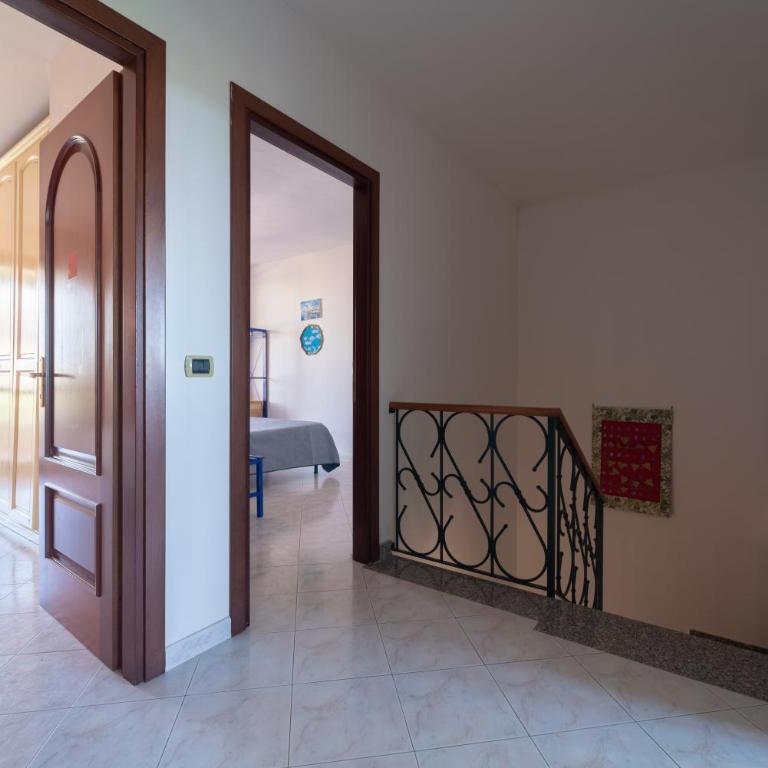 Villa Laconi - Villa con 3 Camere da Letto - 6