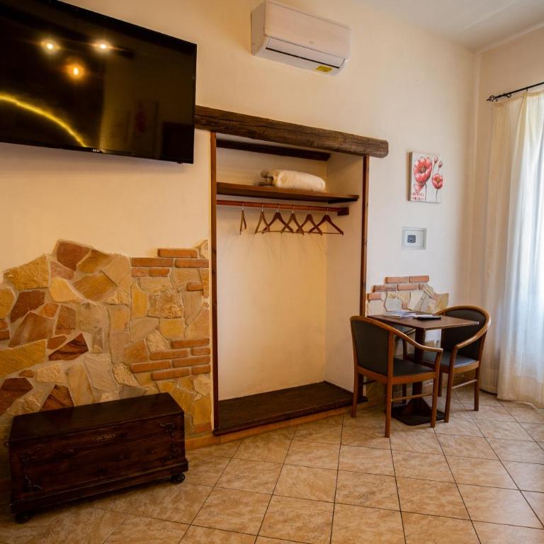 Imperium - Deluxe Double Room with Sea View - 9