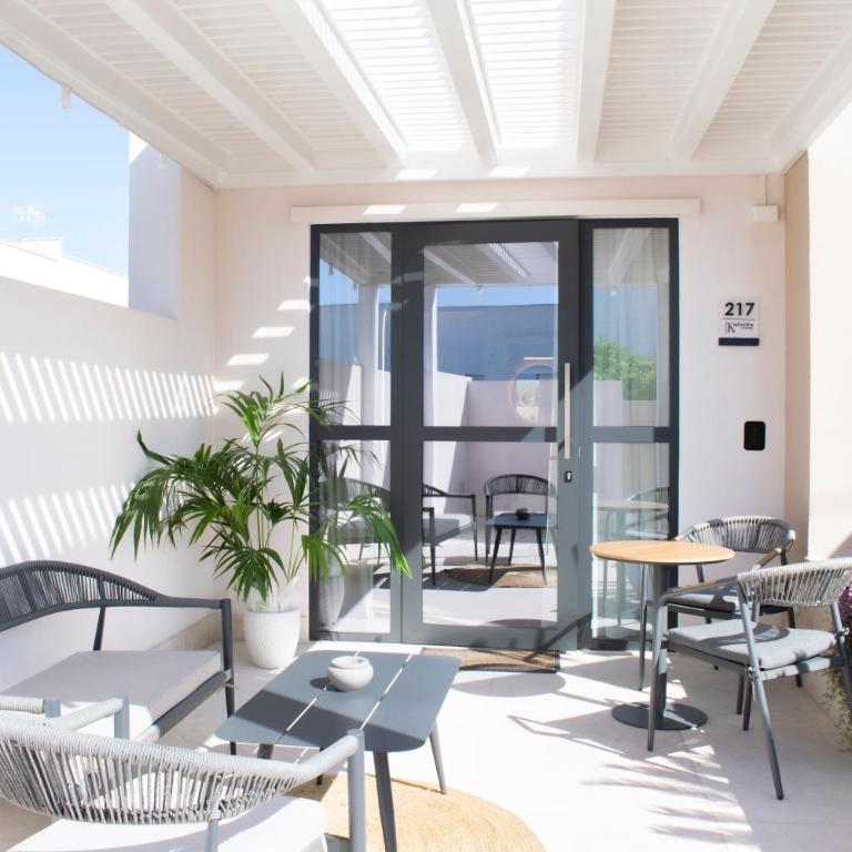 Kalinifta Rooms Luxury Style - Camera King Superior - 8